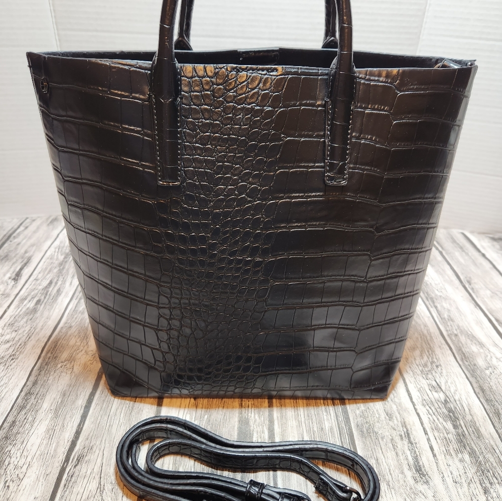 Croc-Embossed Black Tote Bag with Wristlet - Picture 4 of 8